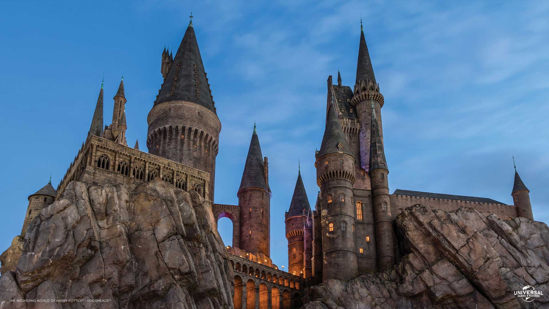 Harry Potter 2 - Hogsmeade at sunset, Universal Orlando Resort