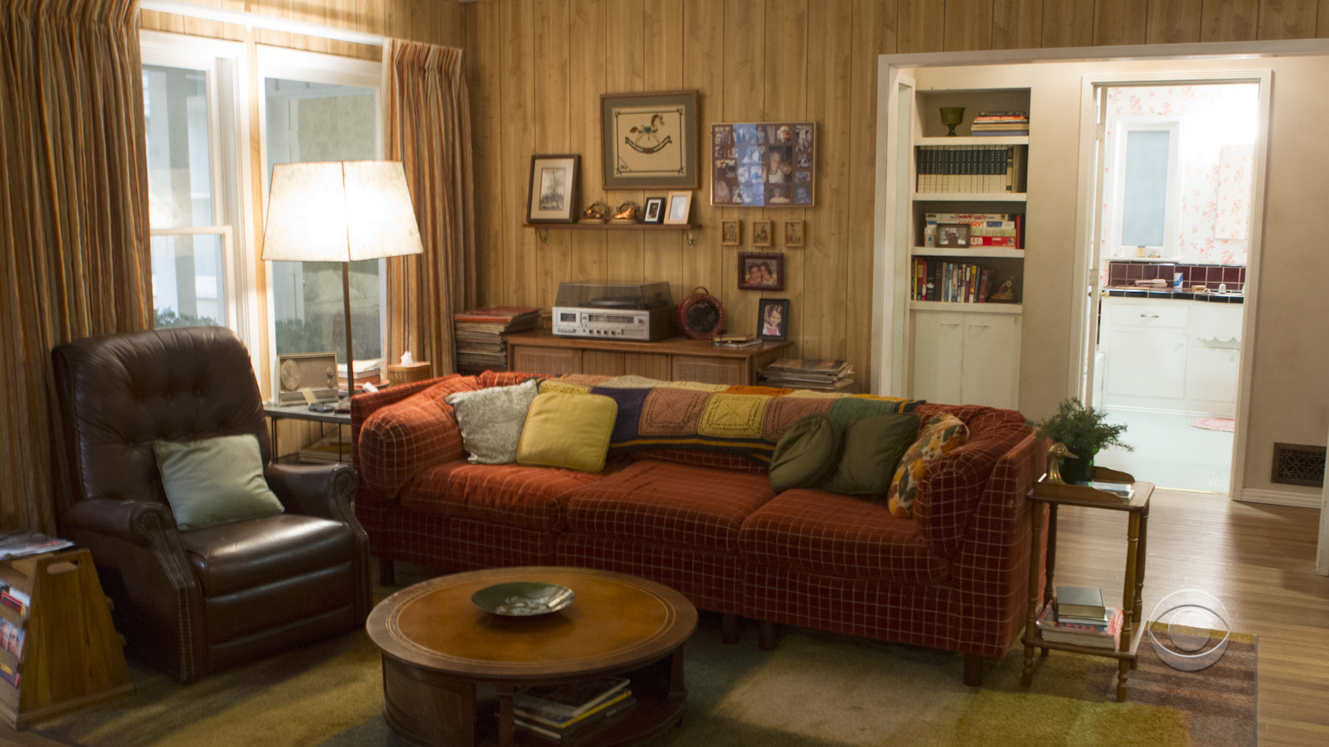 Young Sheldon - Living room