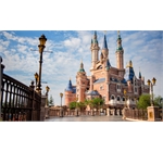 Château de Disneyland - Château de Disneyland pendant la journée avec ciel bleu