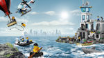 Lego Prison Break - Police chase escaping criminals by sea